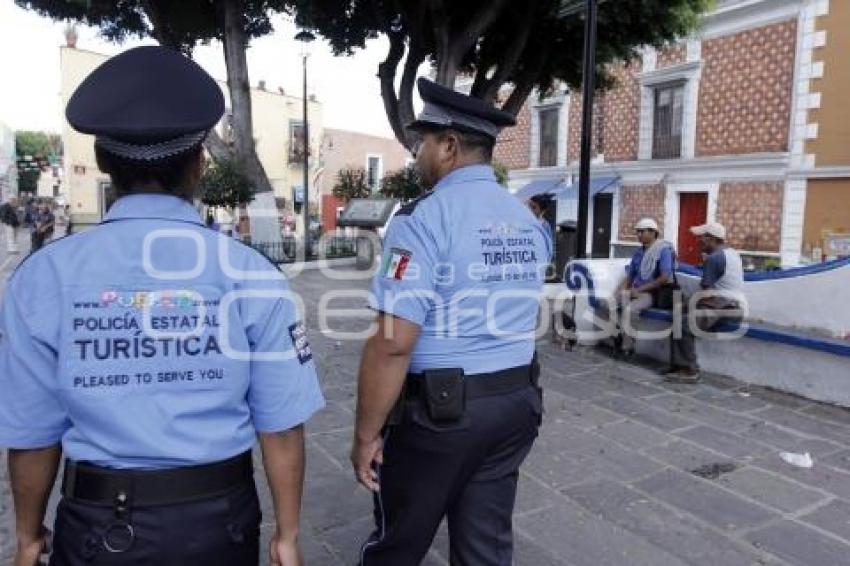 POLICÍA TURÍSTICA