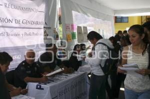 INAUGURAN FERIA DE EMPLEO