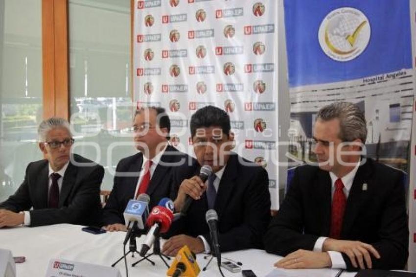 FIRMA CONVENIO UPAEP HOSPITAL ANGELES