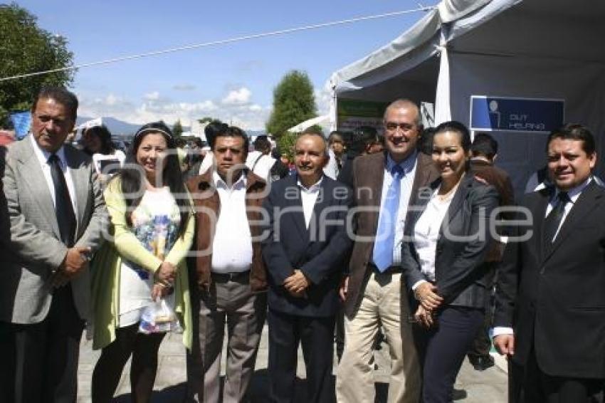 INAUGURAN FERIA DE EMPLEO