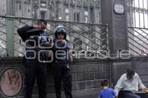 POLICÍAS . CENTRO HISTÓRICO