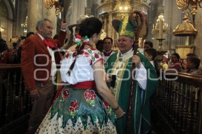 MISA DOMINICAL . CATEDRAL