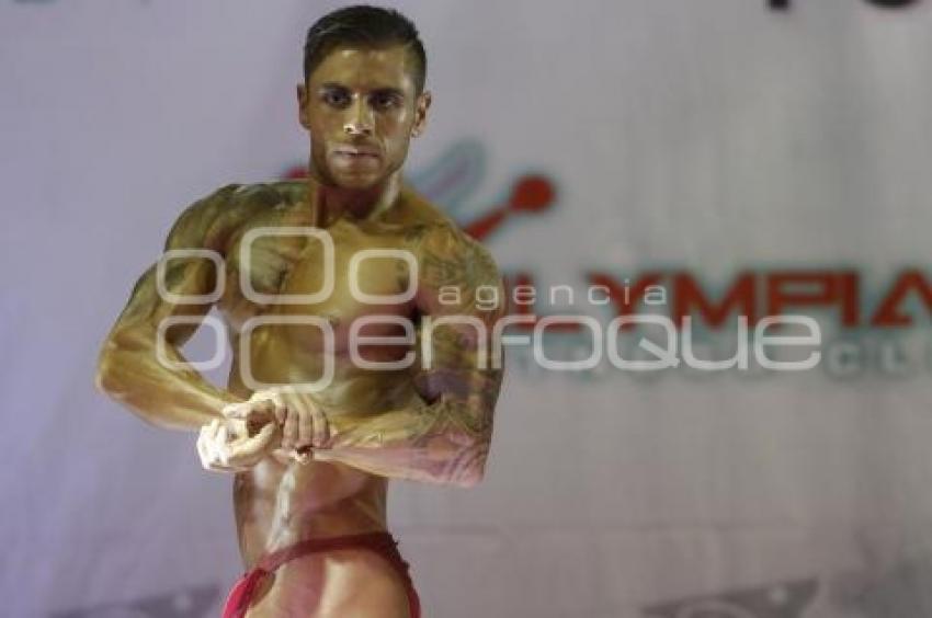 MUSCLEMANIA . FISICOCULTURISMO