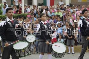 DESFILE . DÍA DE INDEPENDENCIA