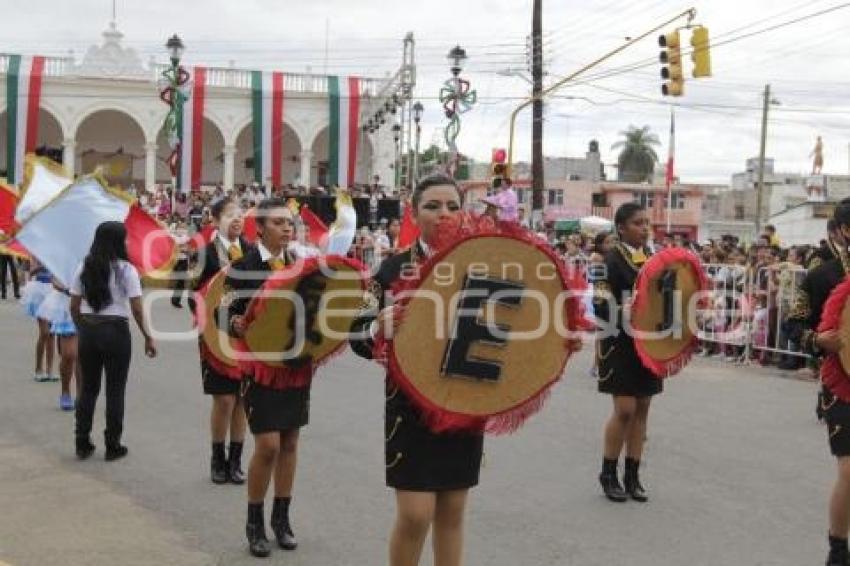 DESFILE . DÍA DE INDEPENDENCIA