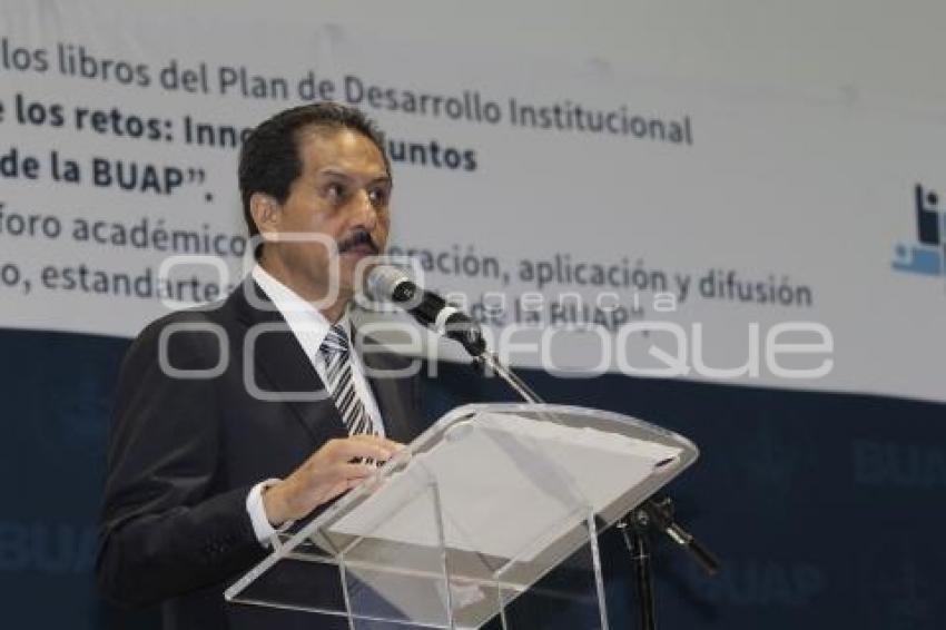 BUAP . DESARROLLO INSTITUCIONAL