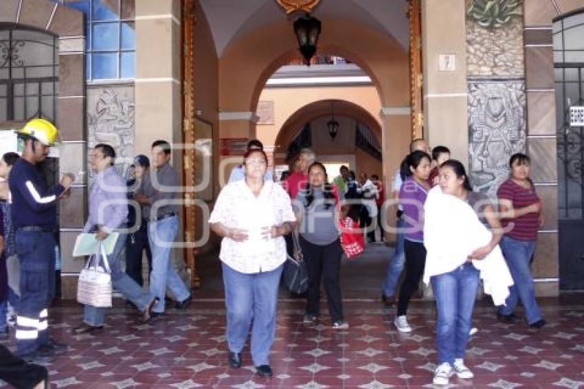 SIMULACRO DE SISMO . TEHUACÁN