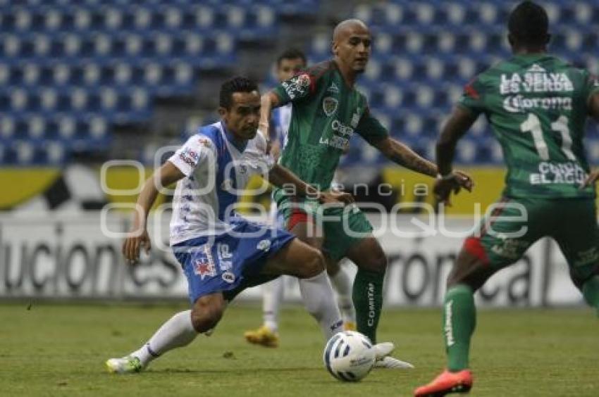 FUTBOL . PUEBLA FC VS JAGUARES