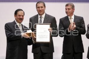 PREMIACIÓN CONCURSO ORATORIA Y DEBATE