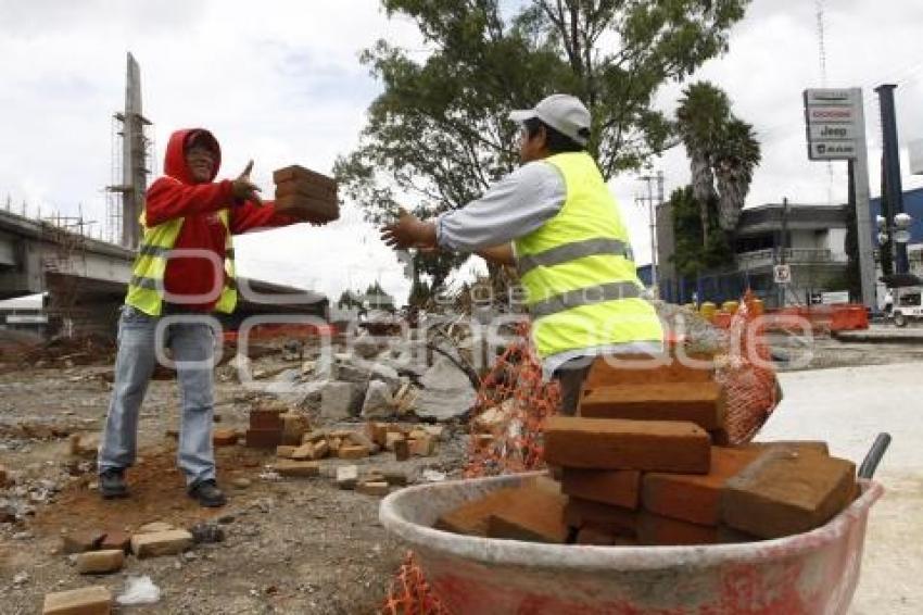 OBRA DISTRIBUIDOR VIAL CHOLULA