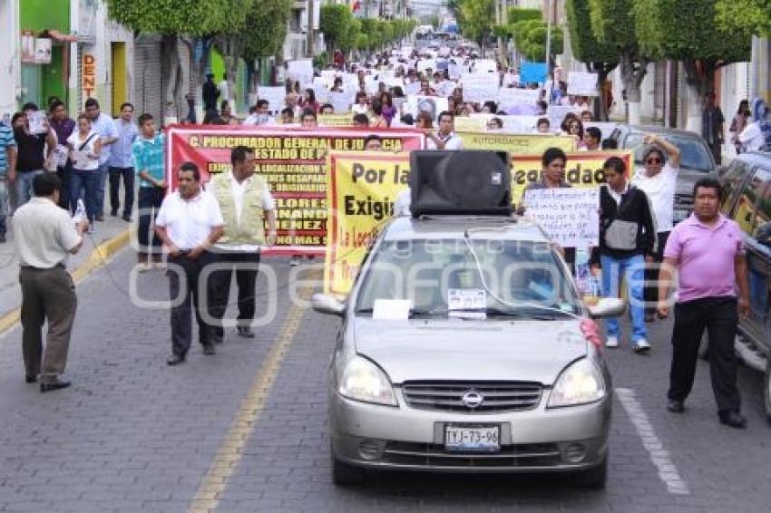 MARCHA DESAPARECIDOS . TEHUACÁN