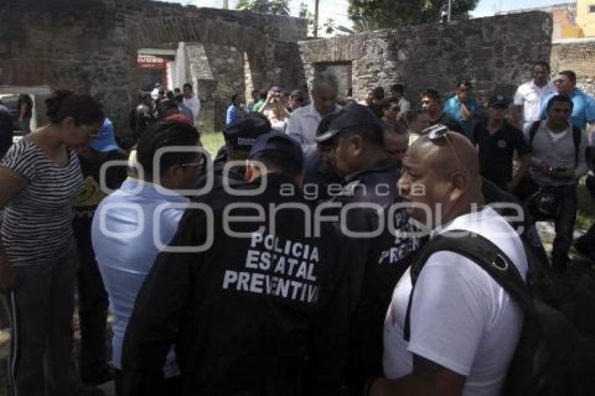 POLICÍAS CESADOS