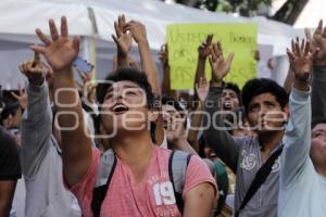 MARCHA ESTUDIANTES . 2 DE OCTUBRE