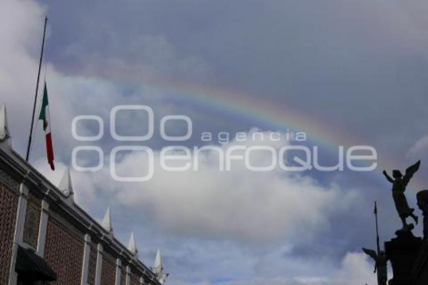 ARCOIRIS EN EL CIELO