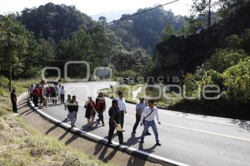 RECONSTRUCCIÓN CARRETERA ZACAPOAXTLA