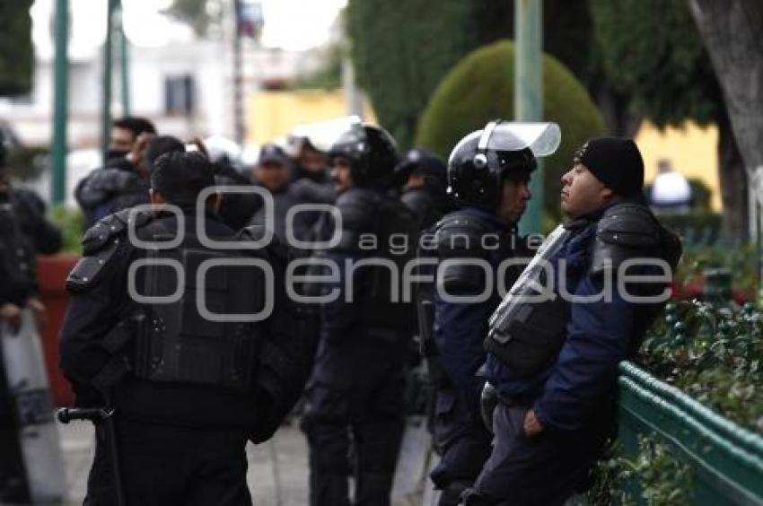 DESALOJO MANIFESTANTES . CHOLULA