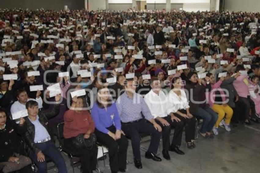 CRÉDITO A LA PALABRA DE LA MUJER