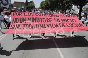 MARCHA POR AYOTZINAPA