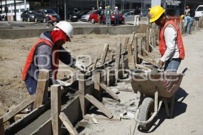 OBRA DISTRIBUIDOR VIAL CHOLULA