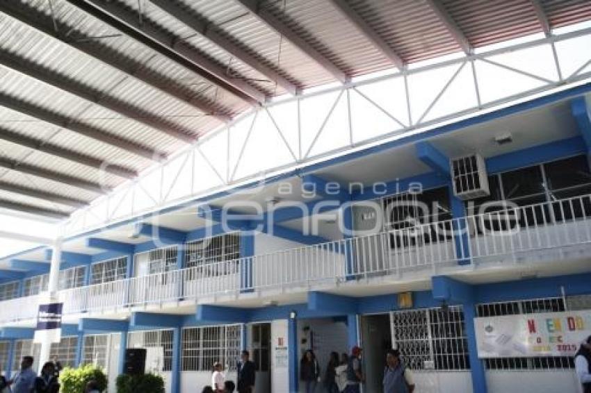 MANTENIMIENTO A ESCUELAS PÚBLICAS