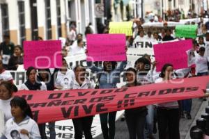 NORMALISTAS AYOTZINAPA