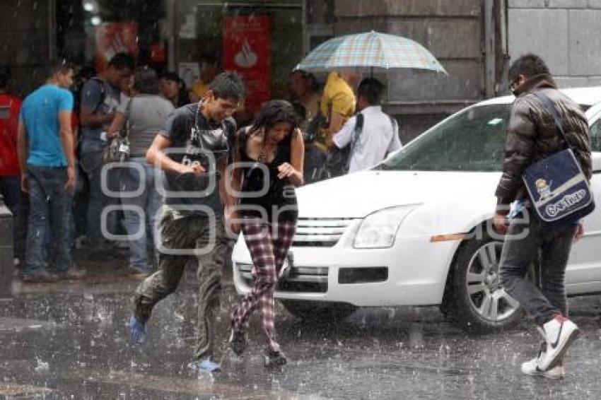 LLUVIAS . FRENTE FRÍO 7