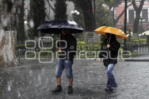 LLUVIAS . FRENTE FRÍO 7