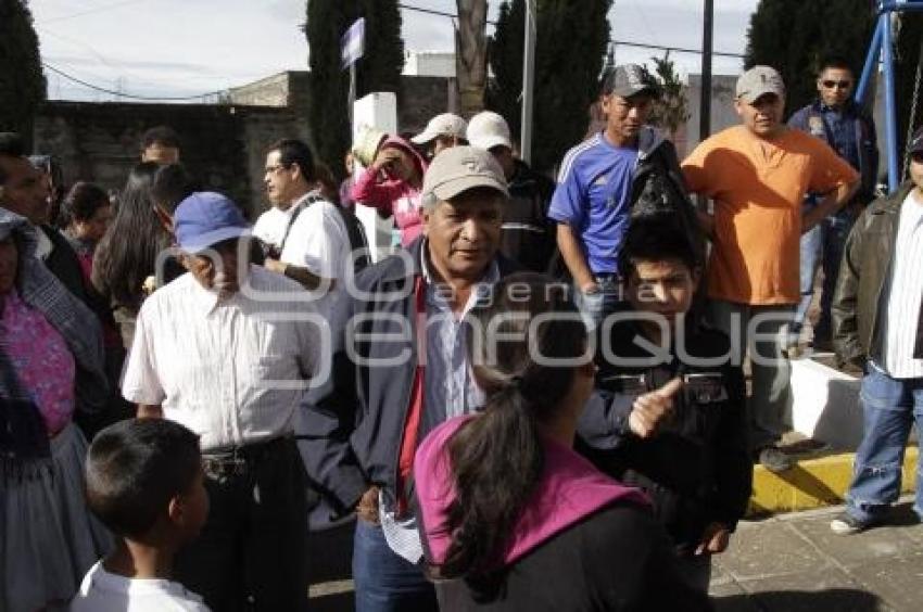 CONFLICTO CANOA