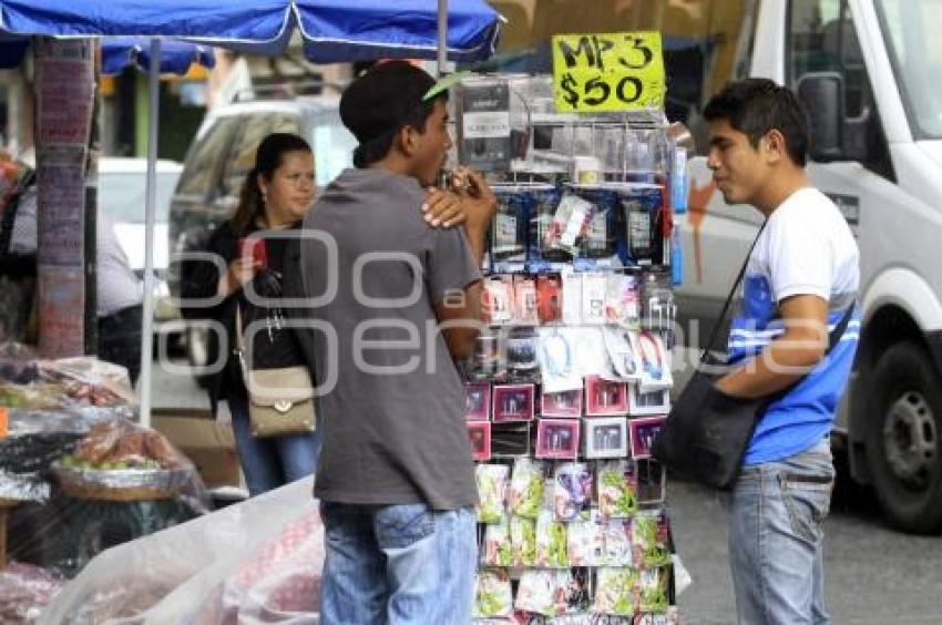 VENDEDORES AMBULANTES