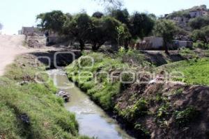 TEHUACÁN . AGUA DE RIEGO