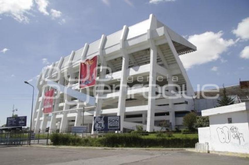 ESTADIO CUAUHTÉMOC