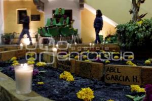 OFRENDA AYOTZINAPA