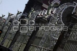 ADORNOS NAVIDEÑOS . ZÓCALO