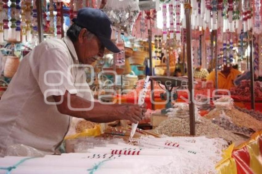 TEHUACÁN . VENTA DÍA DE MUERTOS