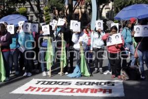 MANIFESTACIÓN APOYO A NORMALISTAS