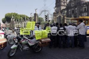 MANIFESTACIÓN CARTEROS