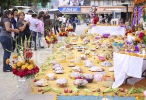 OFRENDAS . TEHUACÁN