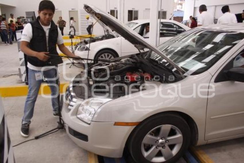 CENTRO DE VERIFICACIÓN VEHICULAR