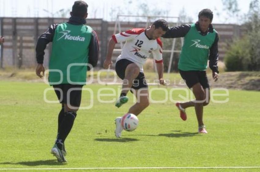 ENTRENAMIENTO LOBOS BUAP