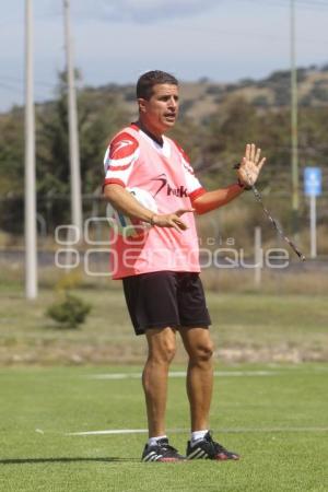 ENTRENAMIENTO LOBOS BUAP