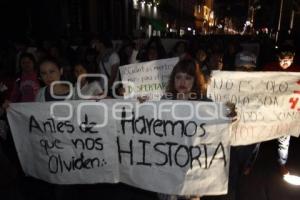 MARCHA POR AYOTZINAPA