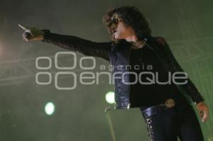 BUNBURY Y CALAMARO . CONCIERTO