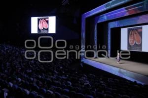 PIPER KERMAN . CIUDAD DE LAS IDEAS