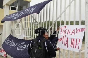 MANIFESTACIÓN NORMALISTAS . TEHUACÁN