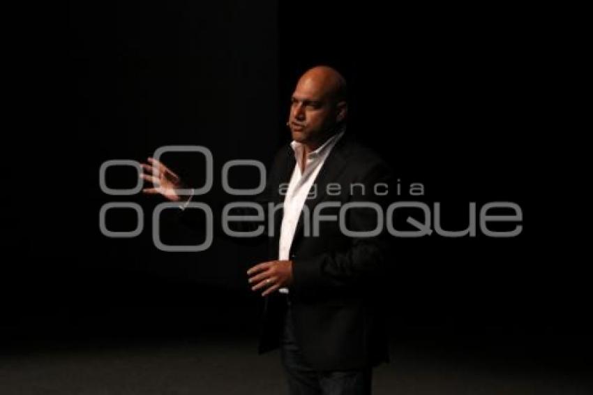 SALIM ISMAIL . CIUDAD DE LAS IDEAS