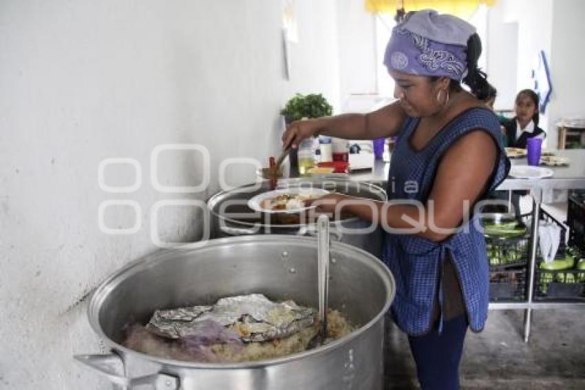 COMEDORES COMUNITARIOS . TEHUACÁN