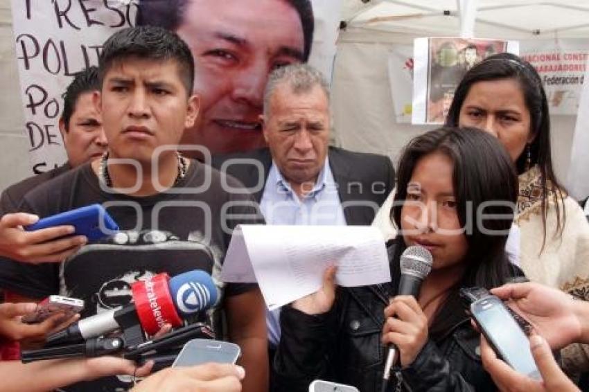 FAMILIARES DETENIDOS CANOA