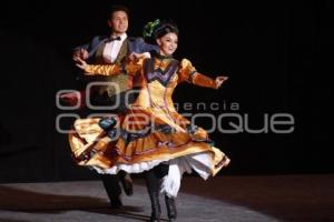 BALLET FOLKLÓRICO DE AMALIA HERNÁNDEZ