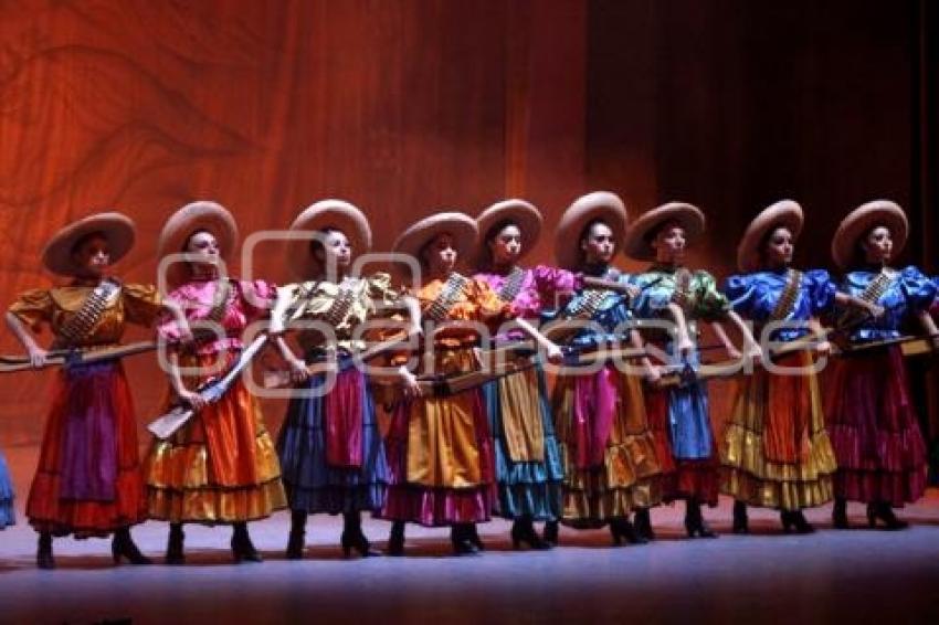 BALLET FOLKLÓRICO DE AMALIA HERNÁNDEZ