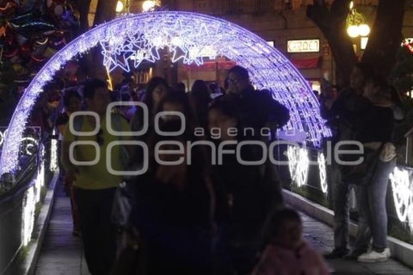 ILUMINACIÓN NAVIDEÑA